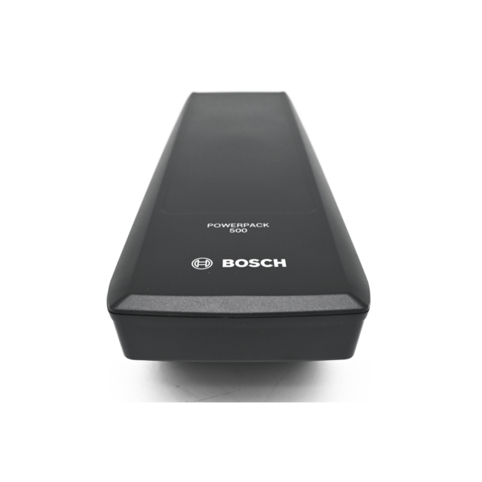 foto vanaf de voorkant van de Bosch PowerPack 500 Active 36V 13.4Ah fietsbatterij  waar je het logo kan zien en de neus van de accu